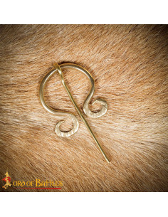 Fecho viking de capa em latão polido dourado