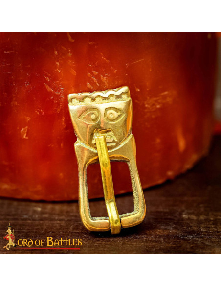 Fivela medieval de latão século XIV,...