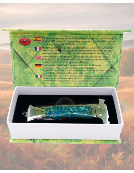 Canivete de bolso em aço espelhado...