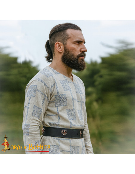 Decoração medieval para cinto em...