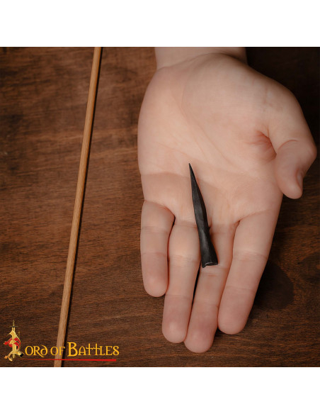 Ponta de flecha em ferro forjado...