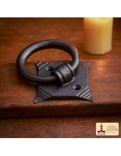 Puxador medieval em ferro fundido para armários e gavetas