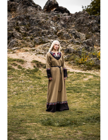 Vestido Viking Para Mulher modelo...