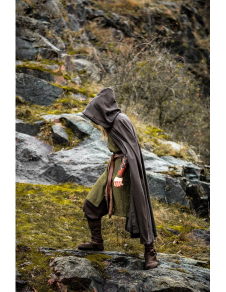 Capa medieval castanho escuro com...