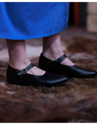 Mocassins de couro modelo Jadwiga, cor preta