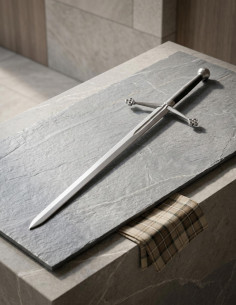 Espada Claymore funcional, lâmina afiada