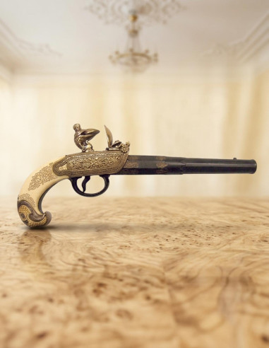 Pistola russa feita em Tula, século XVIII