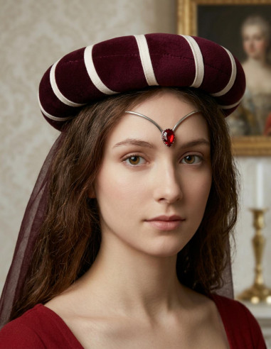 Tiara com pérolas de cristal