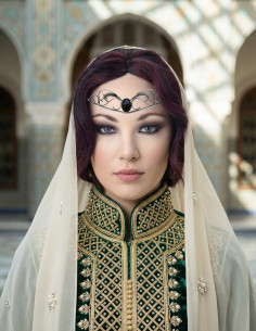 Tiara com pérolas de cristal 2