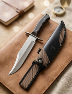 Cuchillo de caza Third Bowie de aço 440, madeira de ébano