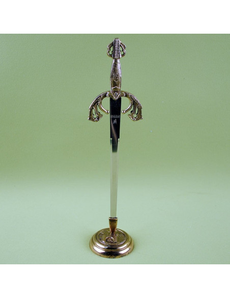 Base em Alcantara para 1 abre-cartas