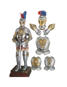 Capacete de guerreiro gravado do século XVI 2