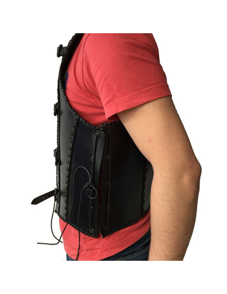 Armadura medieval de couro preto