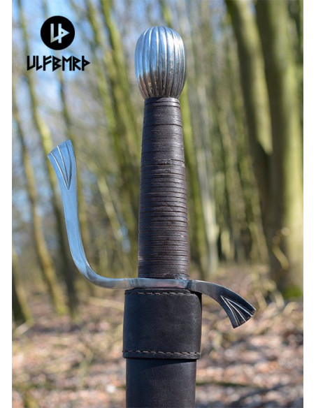 Falchion funcional com bainha