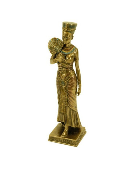 Figura rainha egípcia com ventilador