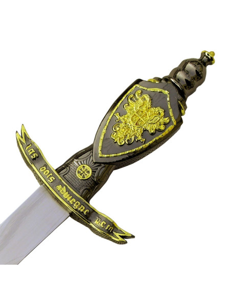 punhal medieval com espada