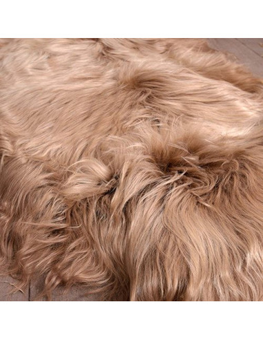 Pele de ovelha, 115 cm.