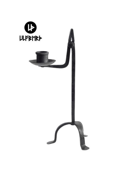 castiçal medieval tradicional