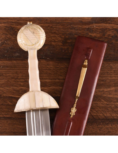 Spatha romana com bainha