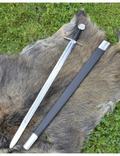 Espada normanda com bainha