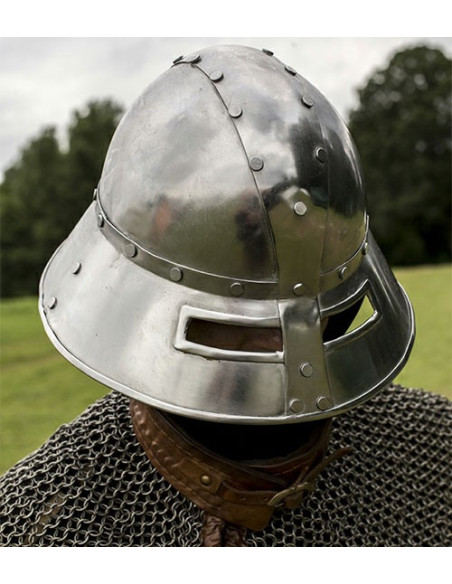 capacete de guarda medieval