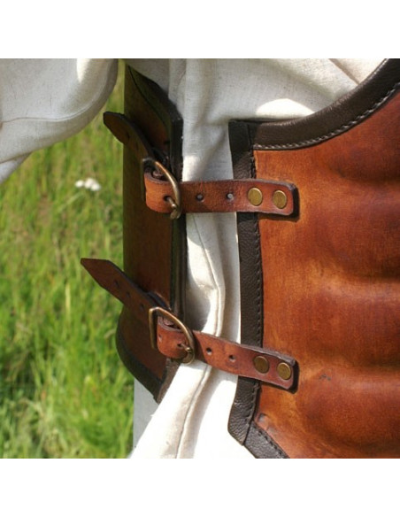 armadura romana musculosa