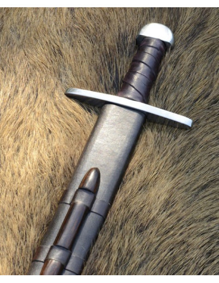 Espada normanda com bainha