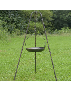 Frigideira suspensa de aço medieval 2