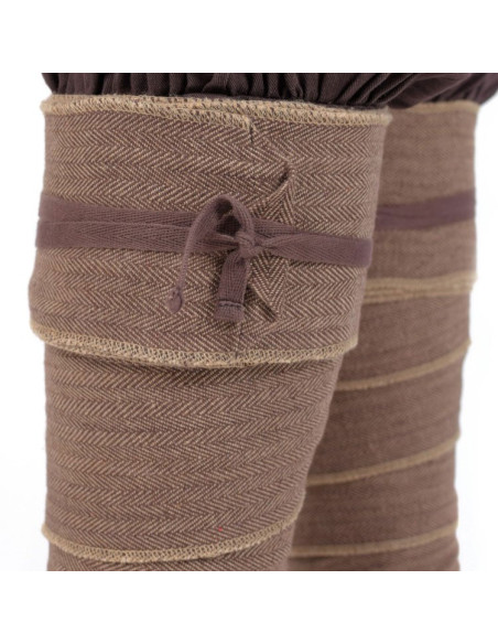 Meias Riscadas Medievais com Design de Espiga