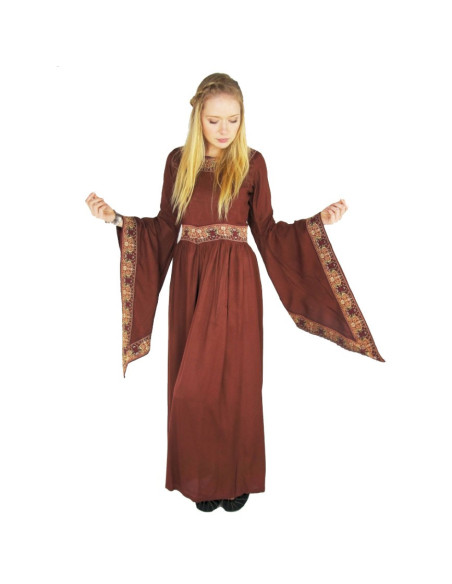 Vestido de nobreza medieval, vermelho bordô