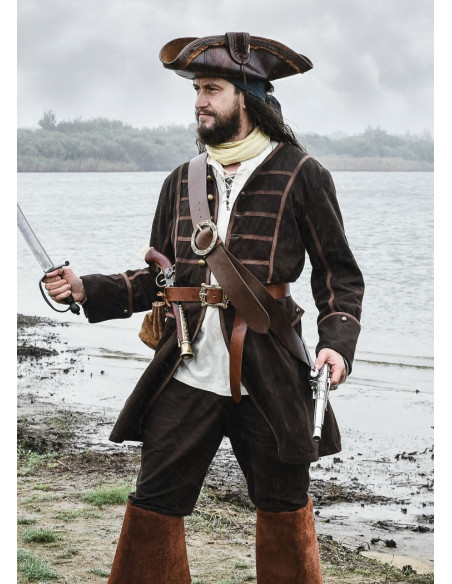 Ludwig camisa branca pirata