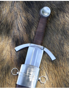 Espada medieval de uma mão, lâmina larga 2