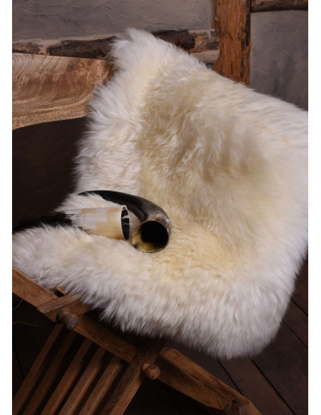 pele de cordeiro branca