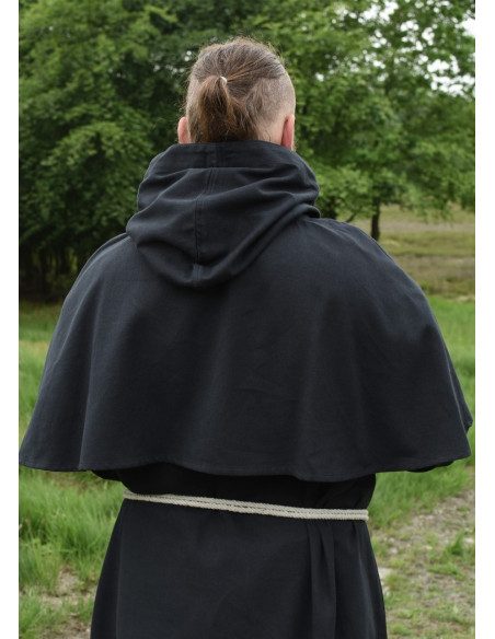 capuz medieval Benedikt