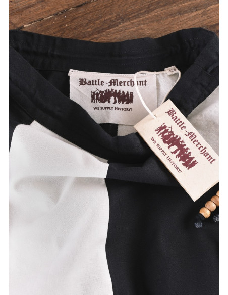 Saia medieval para menina, Lucia