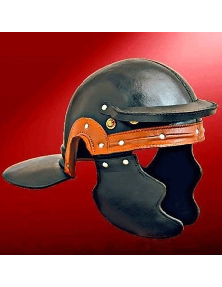 Capacete de couro soldado romano