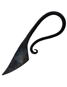 Faca medieval forjada à mão