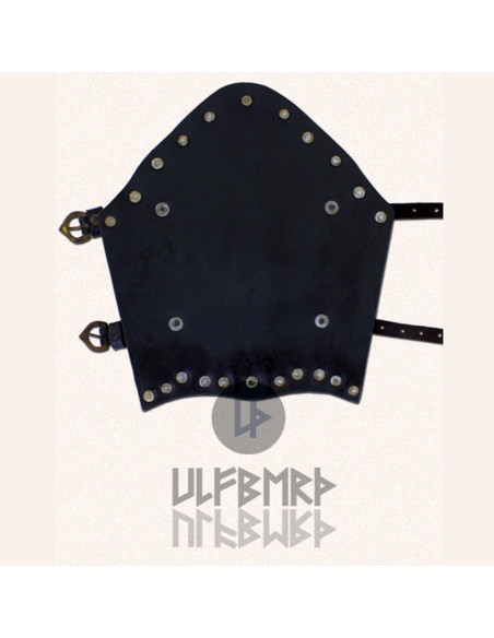 Pulseira de couro com tiras de metal