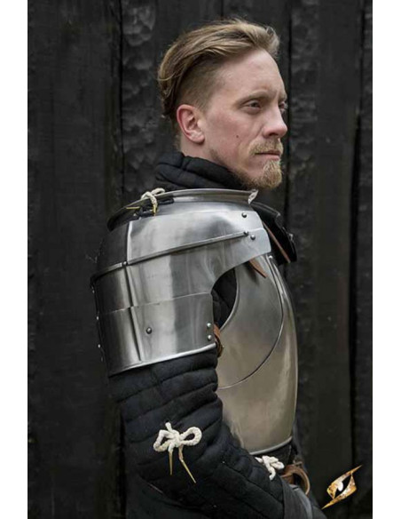 Ombreiras medievais milanesas, aço...