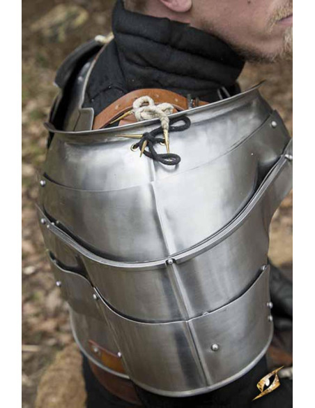 Ombreiras medievais milanesas, aço...