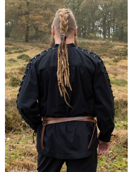 Camisa medieval preta com laços...