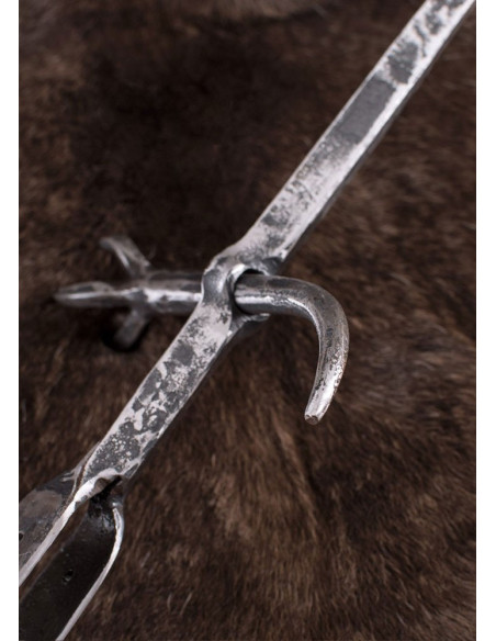 Cabeça de maça Lucerna, S. XV-XVI