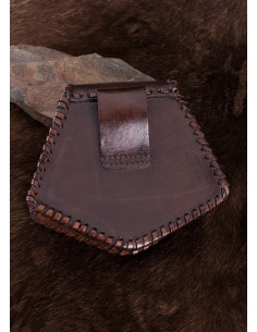 Bolsa de couro com cruz celta 2