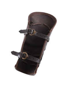 Bracelete de couro reforçado com metal 2