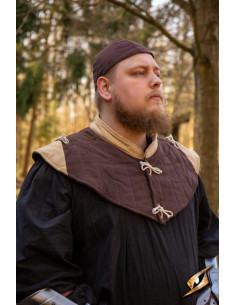 Gorjão medieval acolchoado, castanho-castanho claro