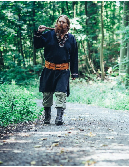 Túnica Viking com bordado Freki, preta