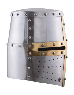 Grande elmo medieval, século XIV, rebitado 2