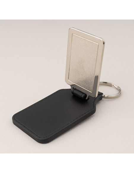 Chaveiro metalizado personalizado com...