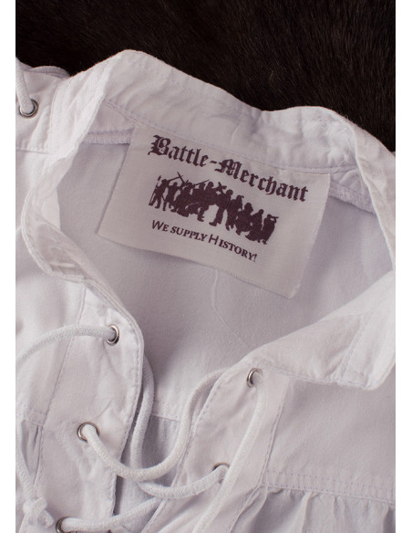 Camisa medieval branca com laços...