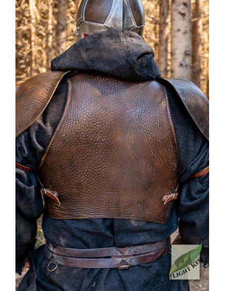 Peitoral de poliuretano Bárbaros,...